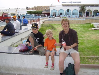 Wachten voor de trein naar Sousse