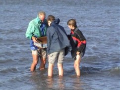 beeld uit de video, aan het zeven