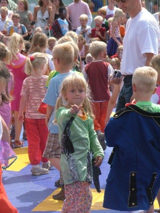 Willemijn tussen de kinderen