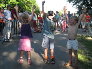 Alle kinderen van OBS de Wissel hebben groene shirts